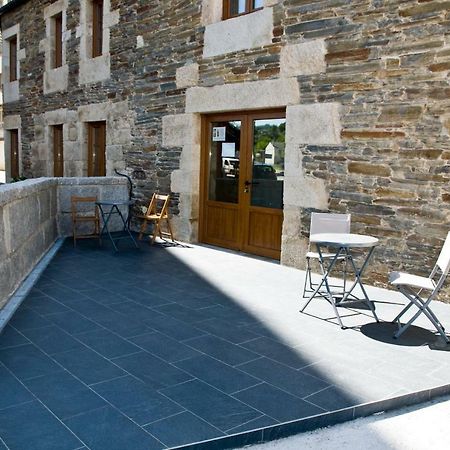Pension Serrano Sarria Exterior photo